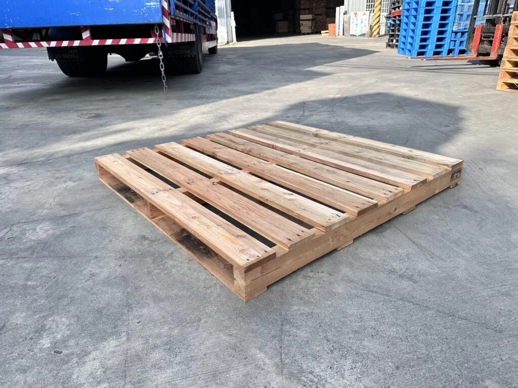 《型號:A12》中古美式木製棧板 (125*125*11)