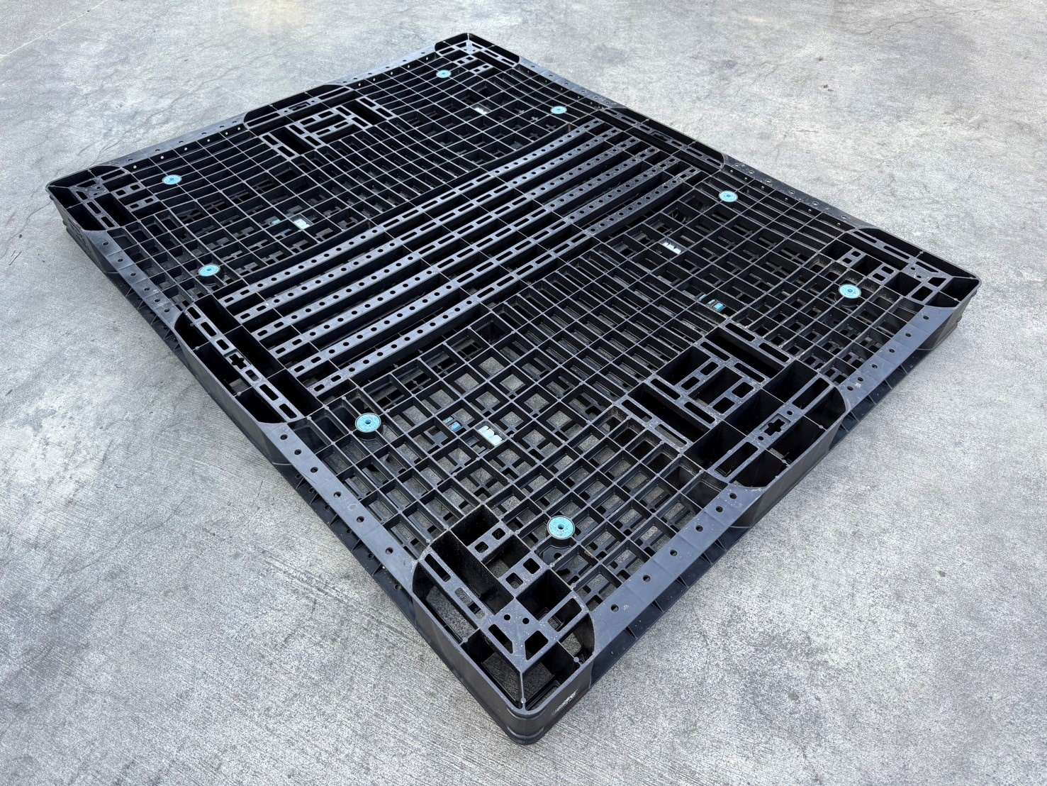 《型號:J》中古上下網狀塑膠棧板 (110*140*10)