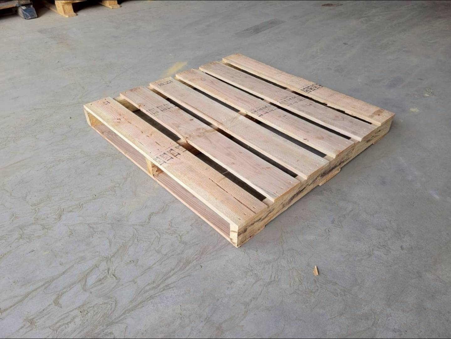 《型號:A3》中古美式木製棧板 (108*108*12) TE306