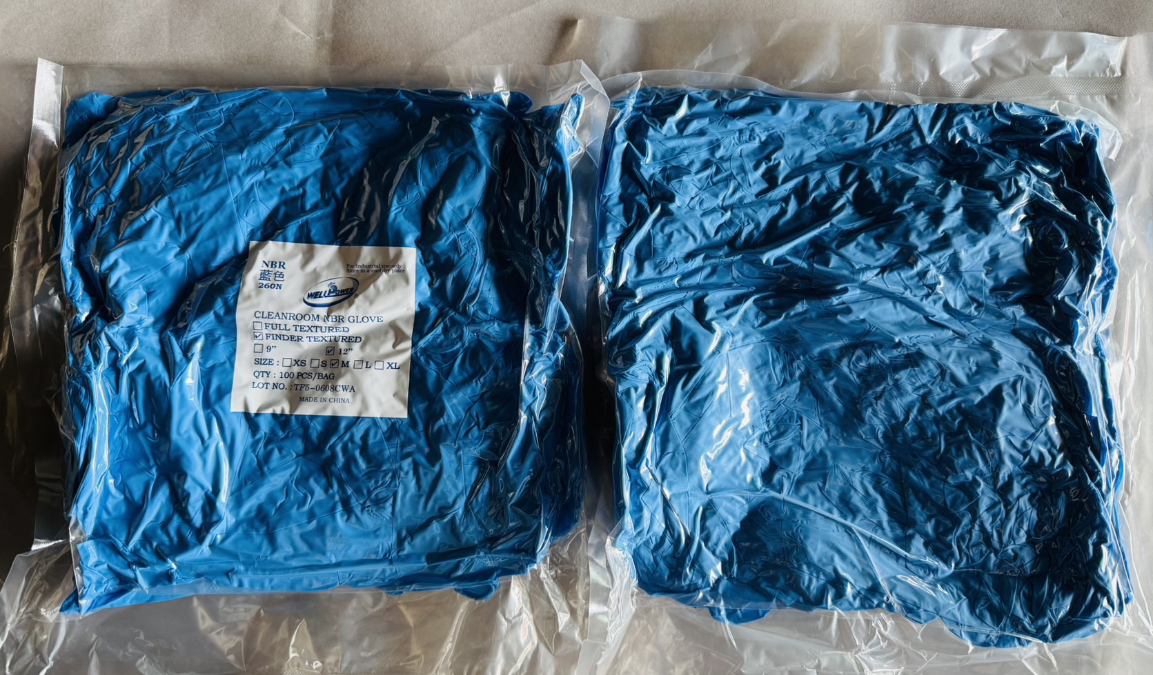 28.F-260N 12"NBR 藍 6.0G 手套 真空