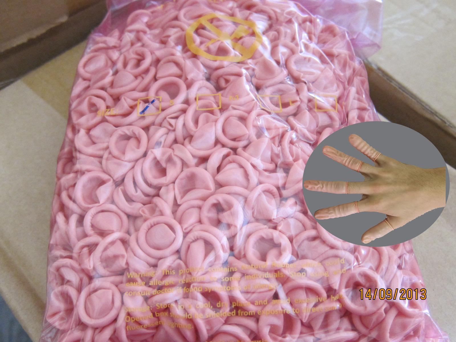 5.F-CM3AP Suzuki乳膠粉色無粉靜電指套M