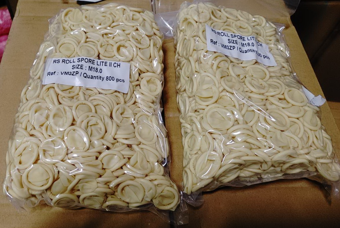 9.F-VL3ZP Suzuki乳膠黃色無粉靜電指套 L