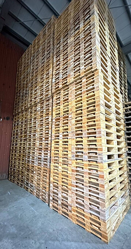 《型號:R》中古美式木製棧板 (152*146*16)