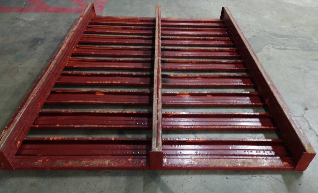 《型號:C》中古鐵棧板 (150*120*12.5cm)