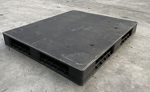 《型號:A25》中古雙面密面塑膠棧板 (120*100*13)