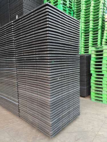 《型號:A28》中古塑膠棧板 (120*120*13)