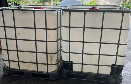 《沒清洗》中古IBC化工桶【H】TE350(原裝內容物:皆為PH質中性產品)